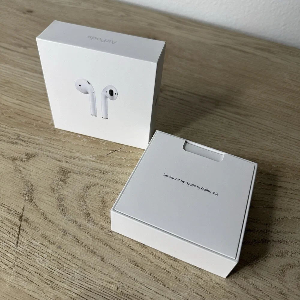 EMPTY BOX - Apple Airpods - Inner Packaging - Manuals - Charging‎ Cord MVTN2AMJA